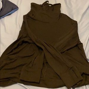 Turtle neck sweater for active wear